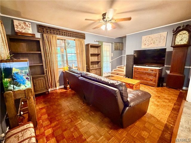 5719 17th E, Cottondale, AL 35453