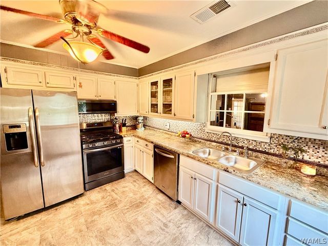 5719 17th E, Cottondale, AL 35453