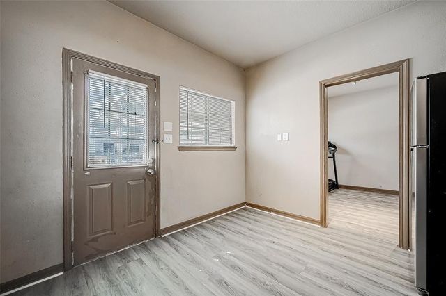 8310 Wild Rose St Street 16C, Houston, TX 77083
