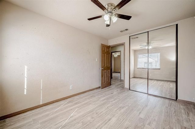 8310 Wild Rose St Street 16C, Houston, TX 77083