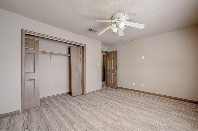 8310 Wild Rose St Street 16C, Houston, TX 77083