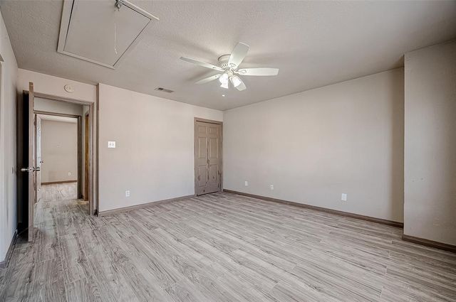 8310 Wild Rose St Street 16C, Houston, TX 77083