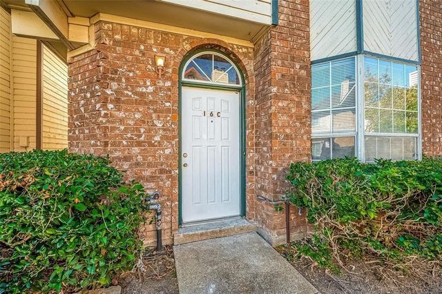 8310 Wild Rose St Street 16C, Houston, TX 77083