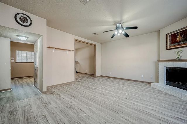 8310 Wild Rose St Street 16C, Houston, TX 77083