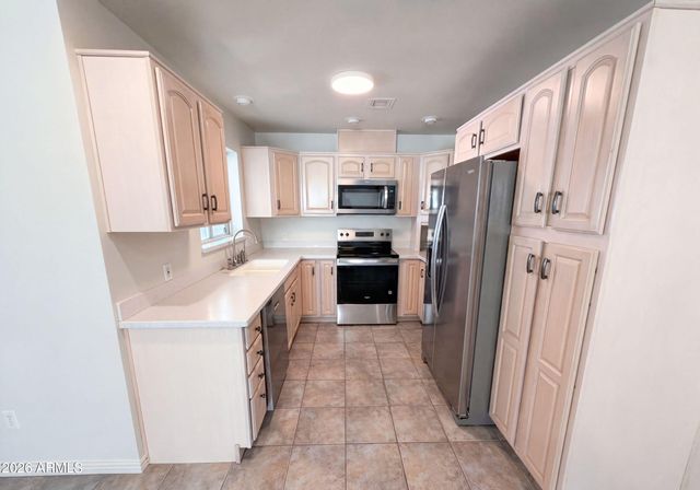 1738 W NORTH Lane, Phoenix, AZ 85021