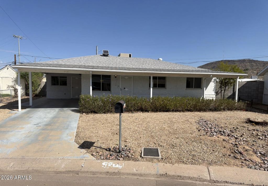 1738 W NORTH Lane, Phoenix, AZ 85021