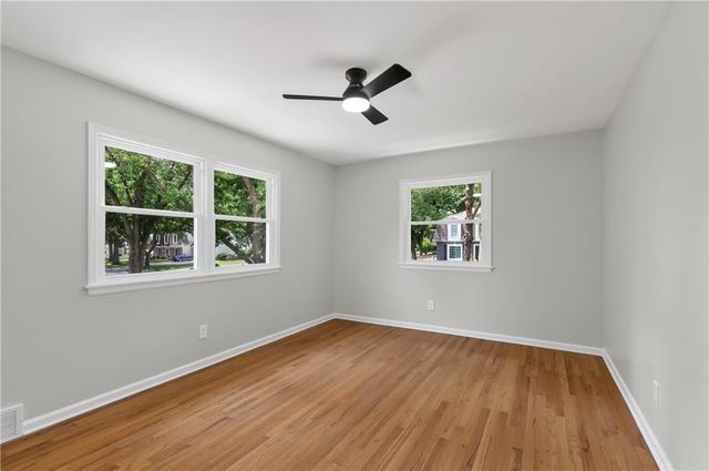 10505 Belinder Road, Leawood, KS 66206