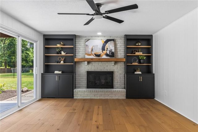 10505 Belinder Road, Leawood, KS 66206