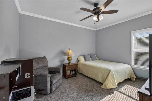 424 E Pennsylvania Avenue, Van, TX 75790