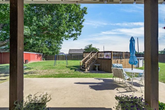 424 E Pennsylvania Avenue, Van, TX 75790
