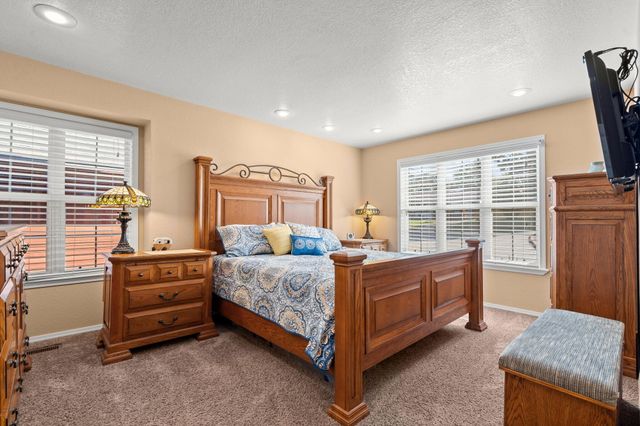 81 Lakeshore Drive, Kimberling City, MO 65686