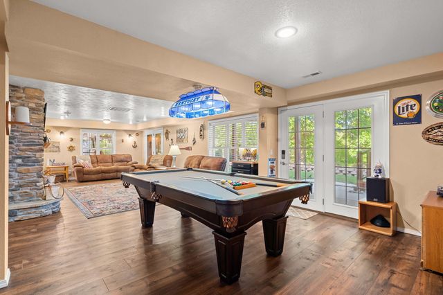 81 Lakeshore Drive, Kimberling City, MO 65686