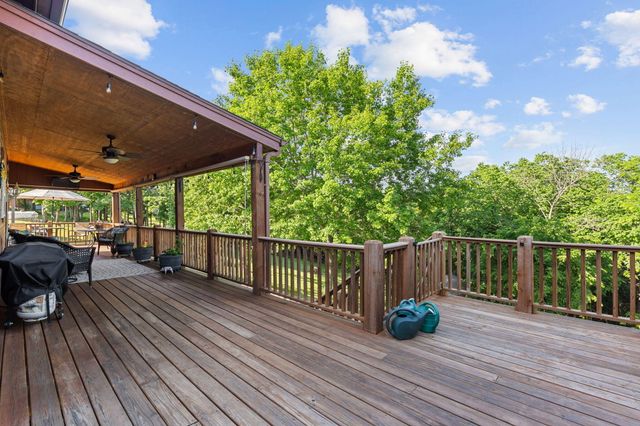 81 Lakeshore Drive, Kimberling City, MO 65686