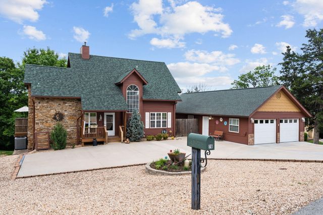 81 Lakeshore Drive, Kimberling City, MO 65686