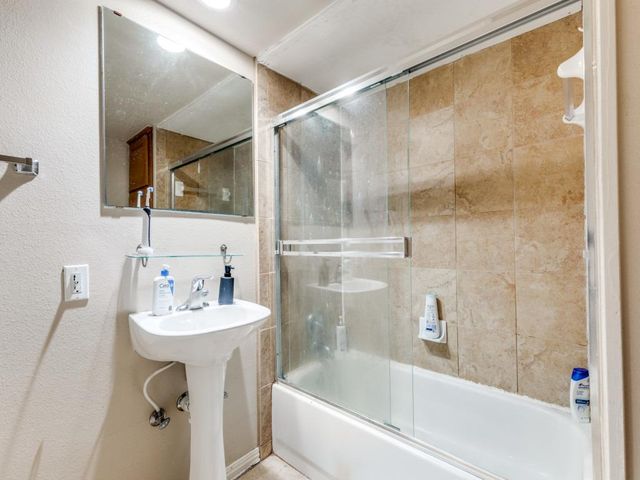 3007 Speedway 4, Austin, TX 78705