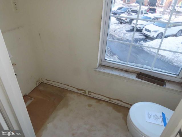 30 E MCCAULLEY CT, Wilmington, DE 19801