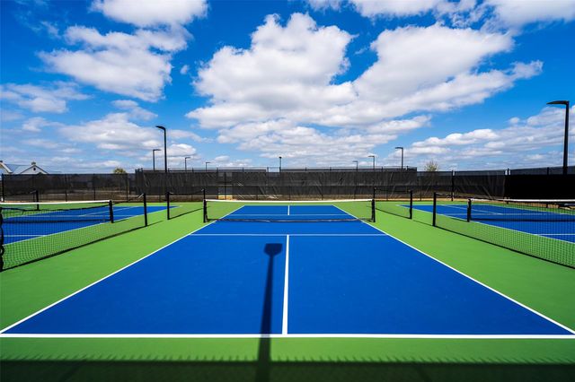 9863 Northfields Fall Circle, Willis, TX 77318