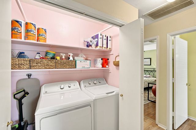 601 E Avenue F, Midlothian, TX 76065