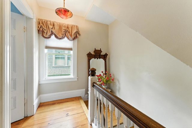 72 Firglade Ave, Springfield, MA 01108