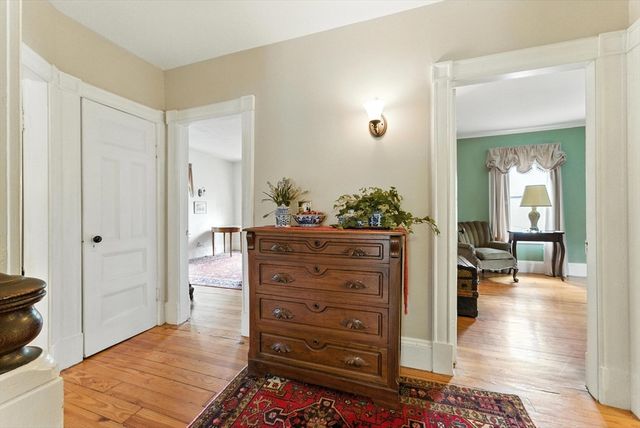 72 Firglade Ave, Springfield, MA 01108