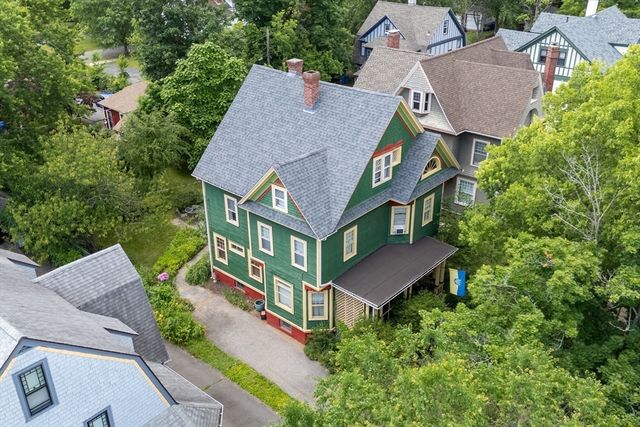 72 Firglade Ave, Springfield, MA 01108