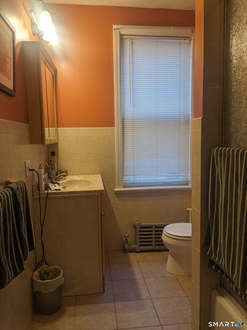 2870 Fairfield Avenue 1, Bridgeport, CT 06605