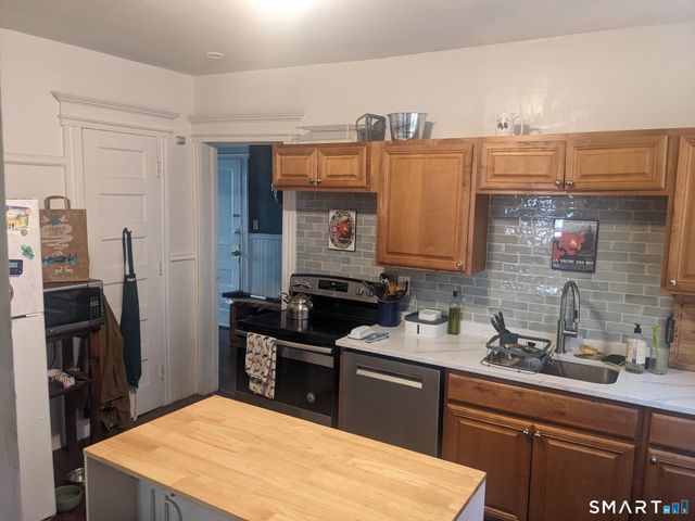 2870 Fairfield Avenue 1, Bridgeport, CT 06605