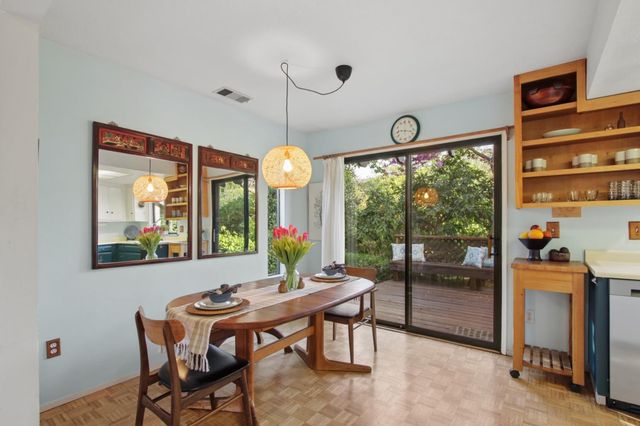 2406 Overhill Ln, Davis, CA 95616