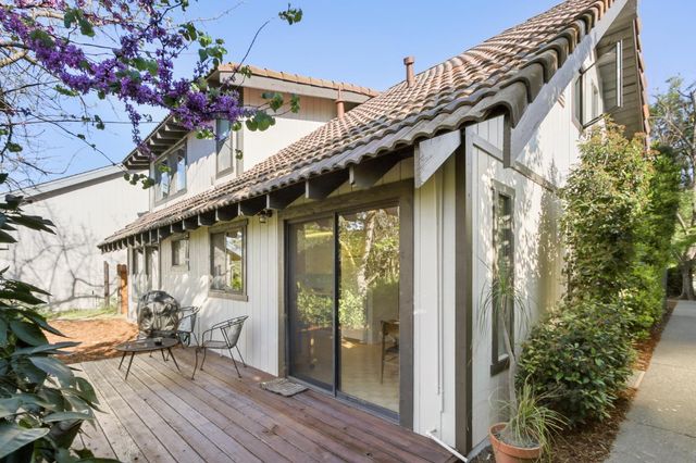 2406 Overhill Ln, Davis, CA 95616