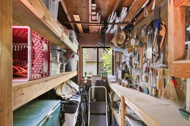 2406 Overhill Ln, Davis, CA 95616