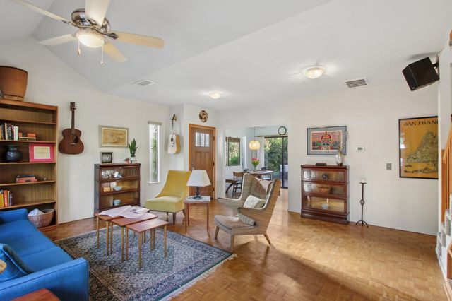 2406 Overhill Ln, Davis, CA 95616