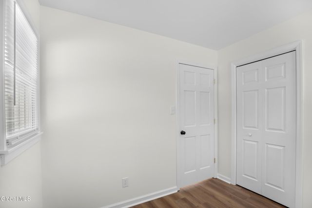 3 Miracle Lane, Colonie, NY 12211