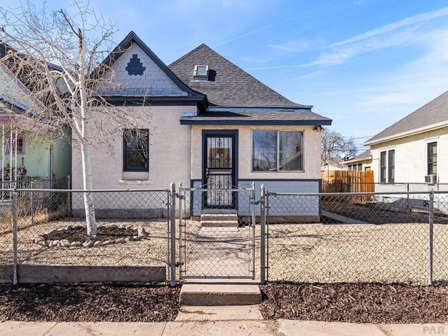 1135 Claremont Ave, Pueblo, CO 81004