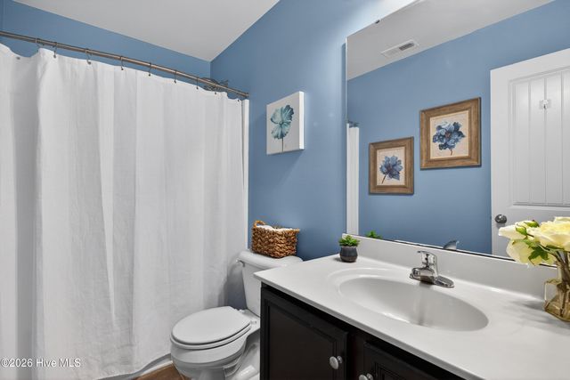 409 N Hines Street, Holly Ridge, NC 28445