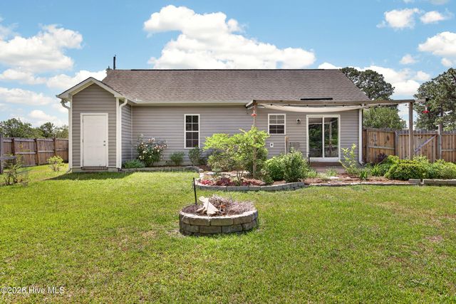 409 N Hines Street, Holly Ridge, NC 28445