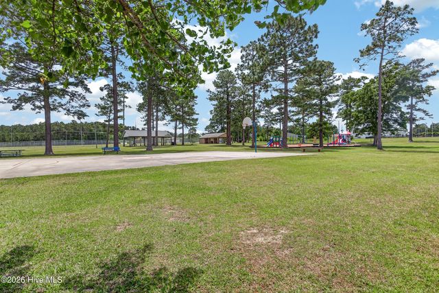 409 N Hines Street, Holly Ridge, NC 28445