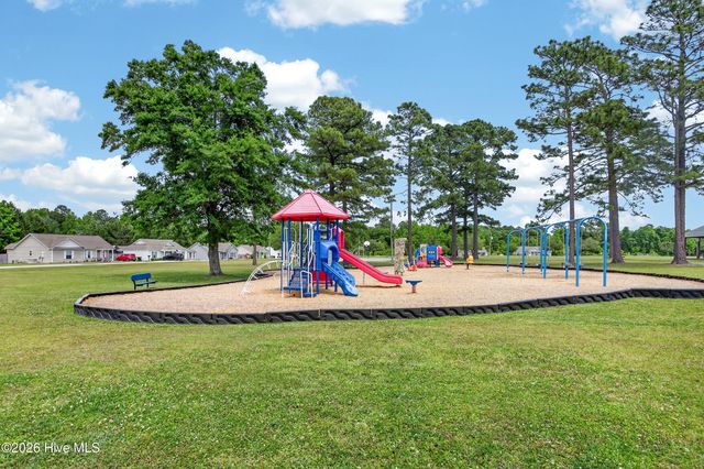 409 N Hines Street, Holly Ridge, NC 28445