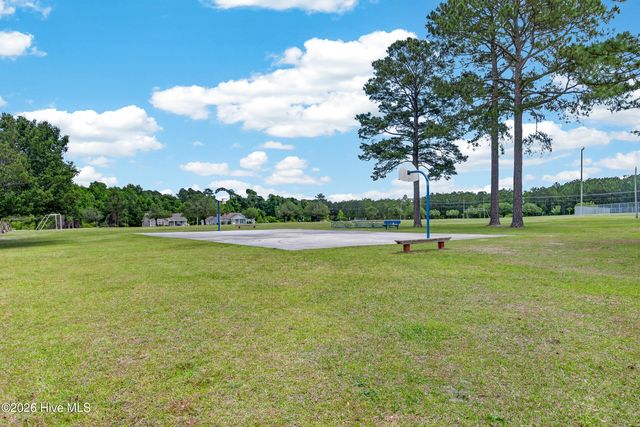 409 N Hines Street, Holly Ridge, NC 28445