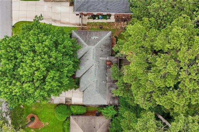 579 N Superior Avenue, Decatur, GA 30033