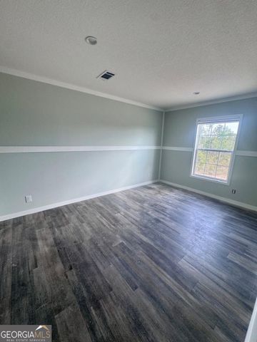 59 Longleaf Road, Hazlehurst, GA 31539