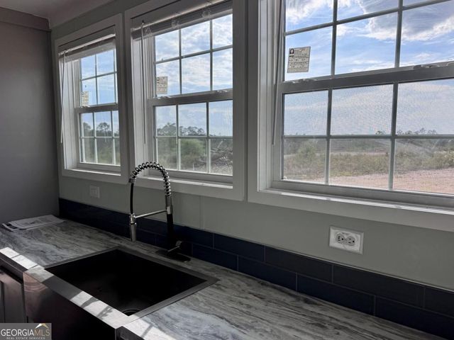 59 Longleaf Road, Hazlehurst, GA 31539