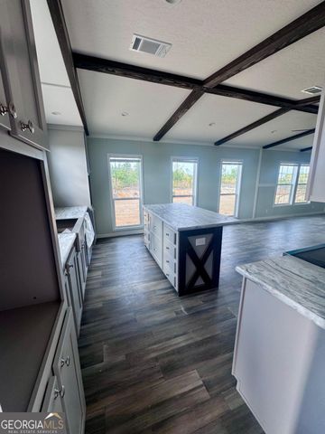 59 Longleaf Road, Hazlehurst, GA 31539