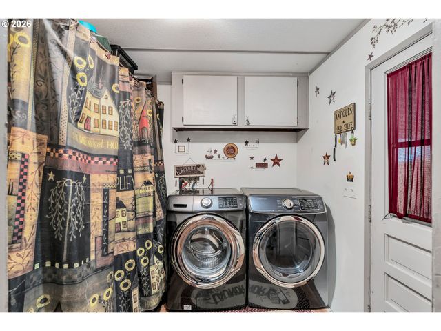 5400 MEEKER Dr 93, Kalama, WA 98625