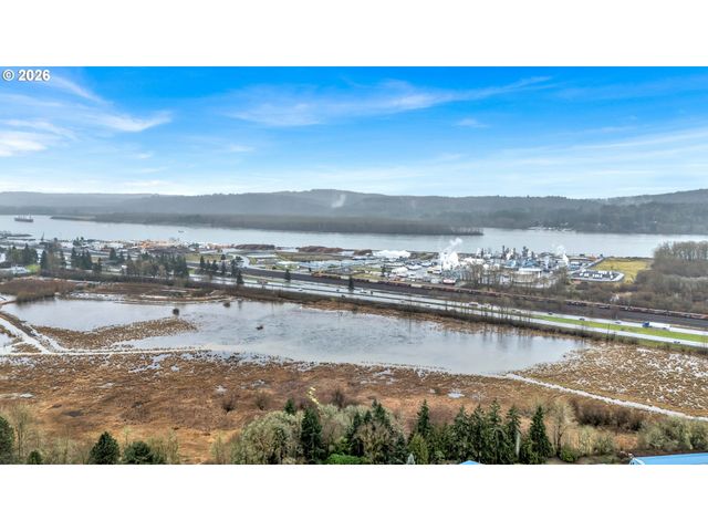 5400 MEEKER Dr 93, Kalama, WA 98625