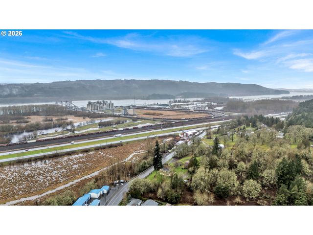5400 MEEKER Dr 93, Kalama, WA 98625