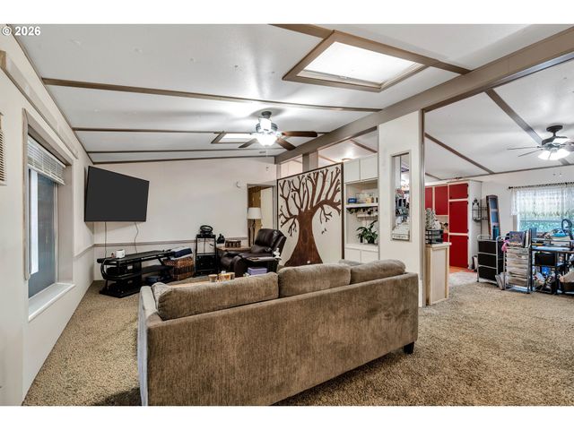 5400 MEEKER Dr 93, Kalama, WA 98625