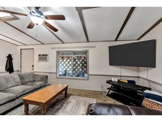 5400 MEEKER Dr 93, Kalama, WA 98625