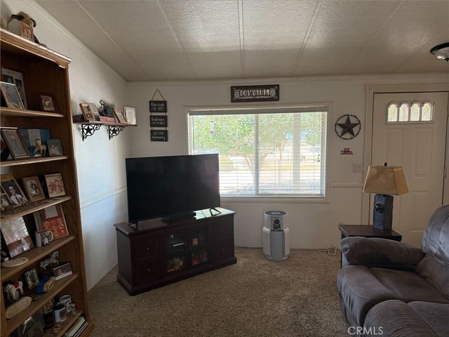 6473 Chevoit, Phelan, CA 92371