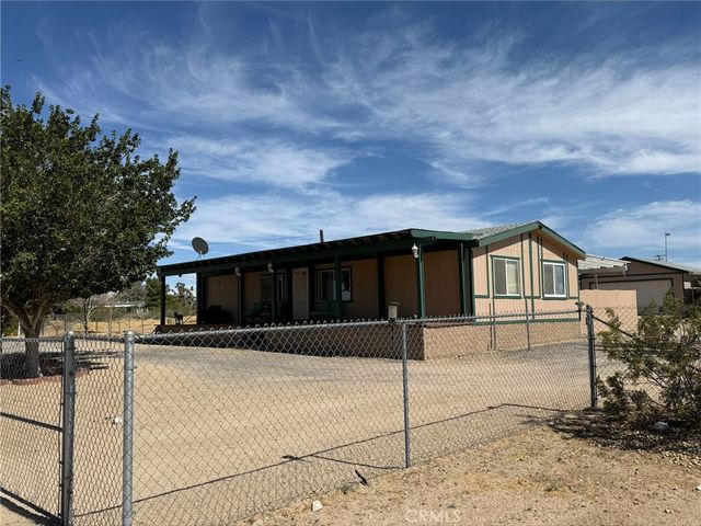 6473 Chevoit, Phelan, CA 92371