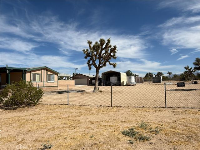 6473 Chevoit, Phelan, CA 92371